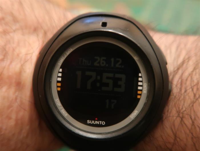 suunto x10 military